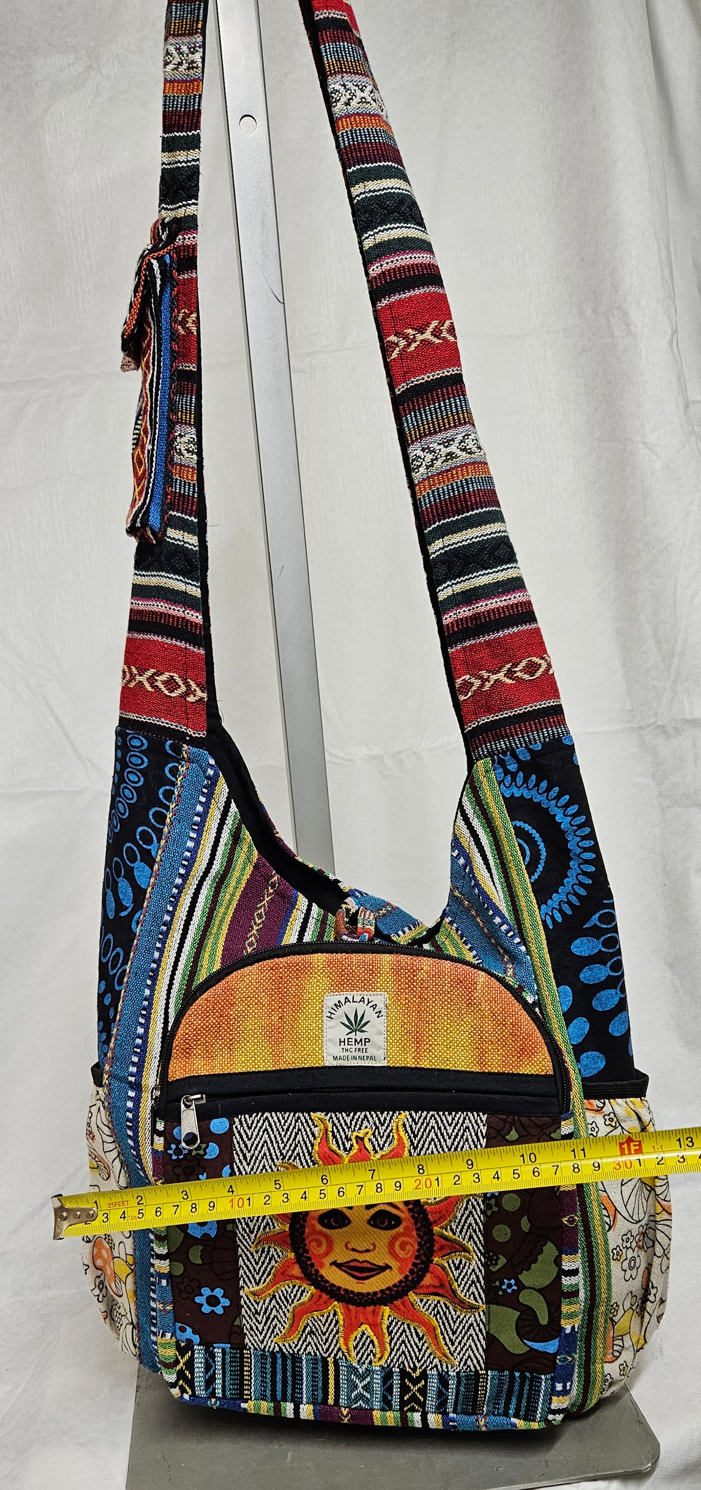 Large Hobo Style Purse/Bag With a Sun on the Front