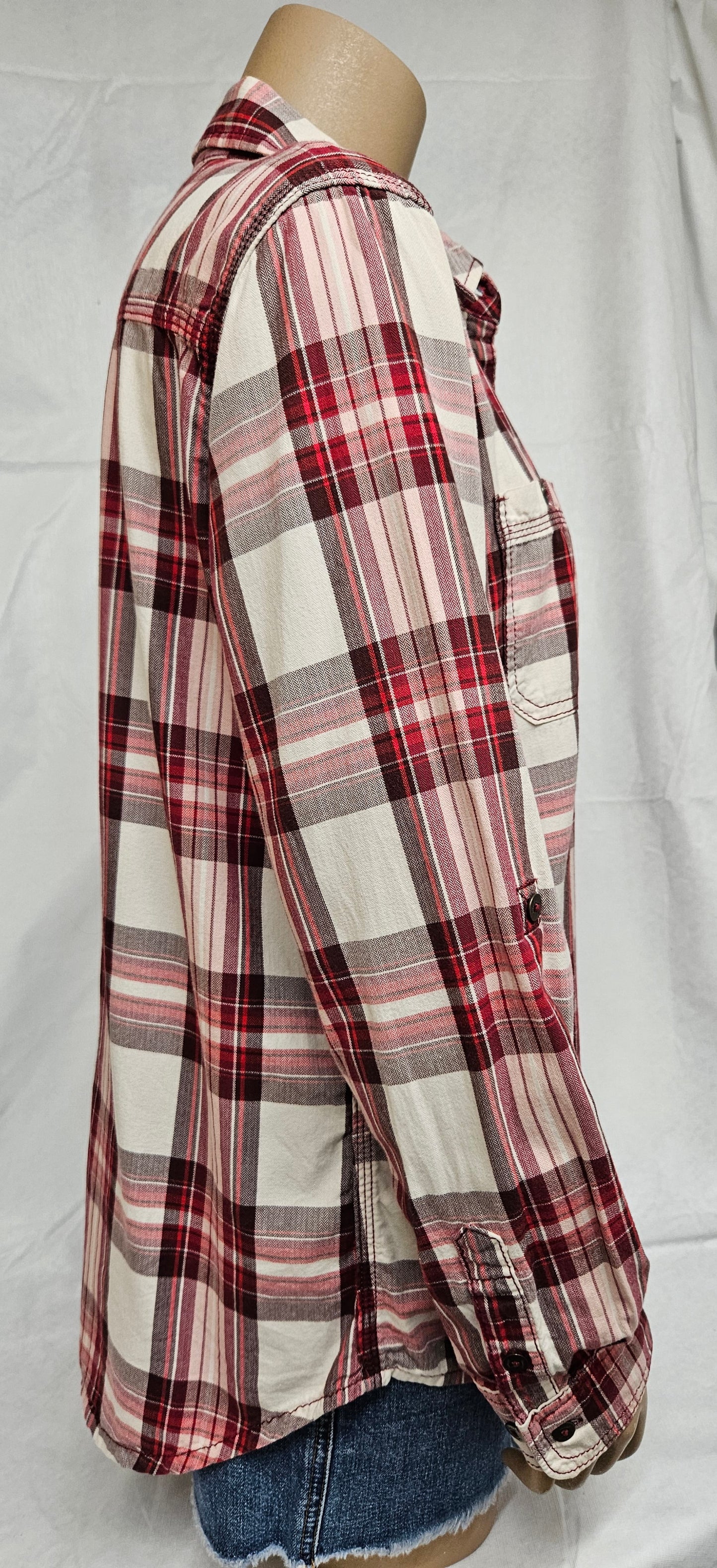 CARHARTT - Adjustable Long Sleeve Flannel Button Up Shirt