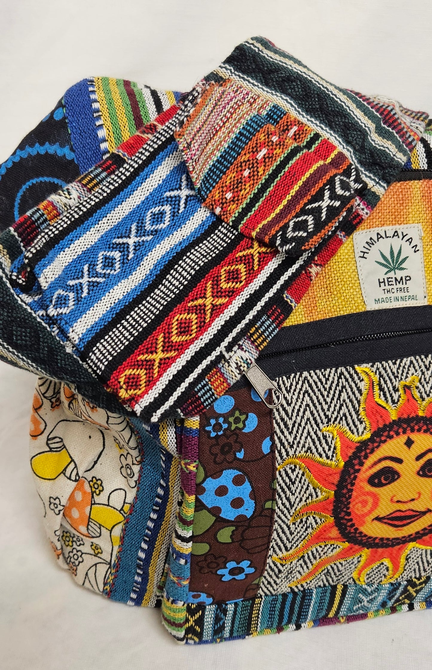 Large Hobo Style Purse/Bag With a Sun on the Front