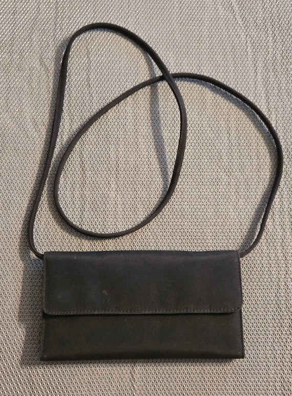 Black Nylon Crossbody Wallet w/ Detachable Strap, Washable & Water‑Resistant