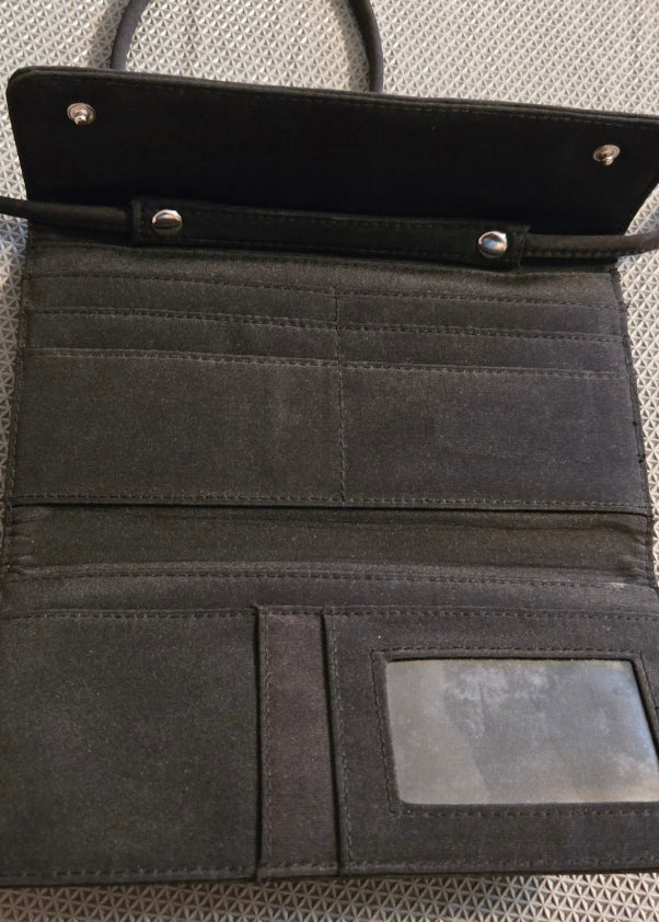 Black Nylon Crossbody Wallet w/ Detachable Strap, Washable & Water‑Resistant