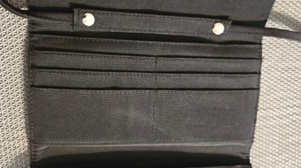 Black Nylon Crossbody Wallet w/ Detachable Strap, Washable & Water‑Resistant
