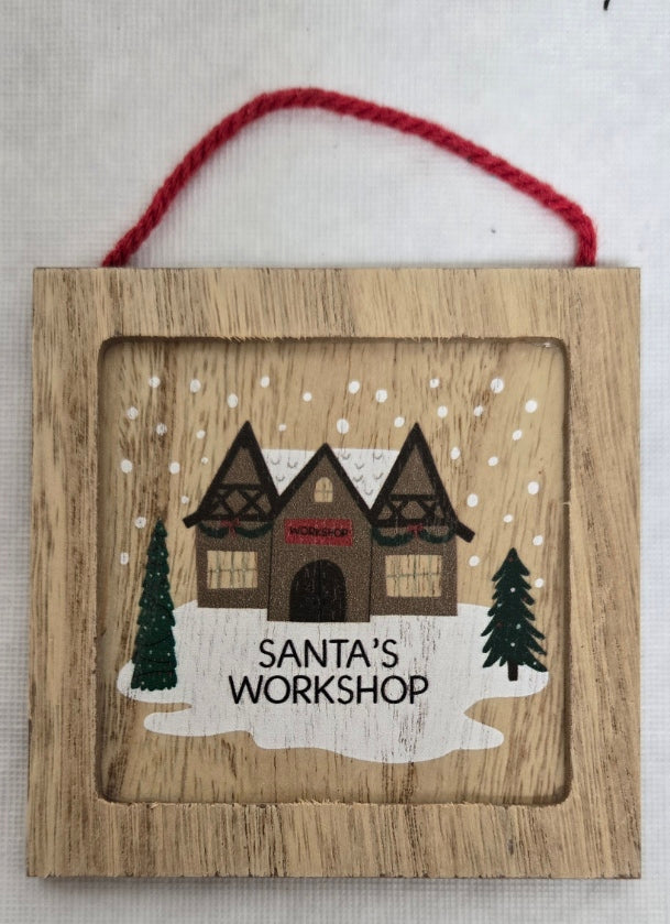 Wooden Christmas Plaques – Santa, Mrs. Claus, Gift Wrap Decor (3 Styles)