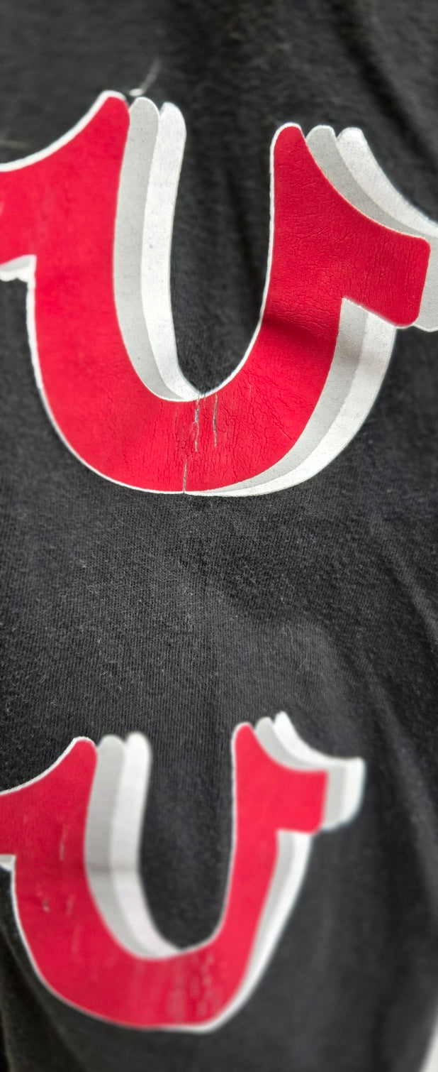 True Religion Black Long Sleeve Tee – Bold Logo & Iconic Horseshoe Sleeves